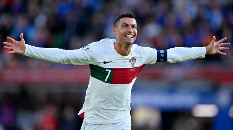 申花有着丰 申花有着丰