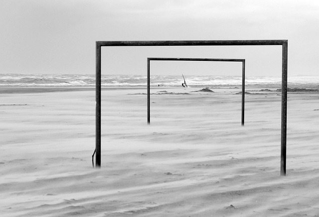 他们在与底 他们在与底